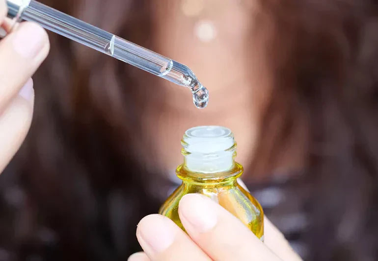 Benefits of Vitamin C Serum for Bright & Even Skin Tone